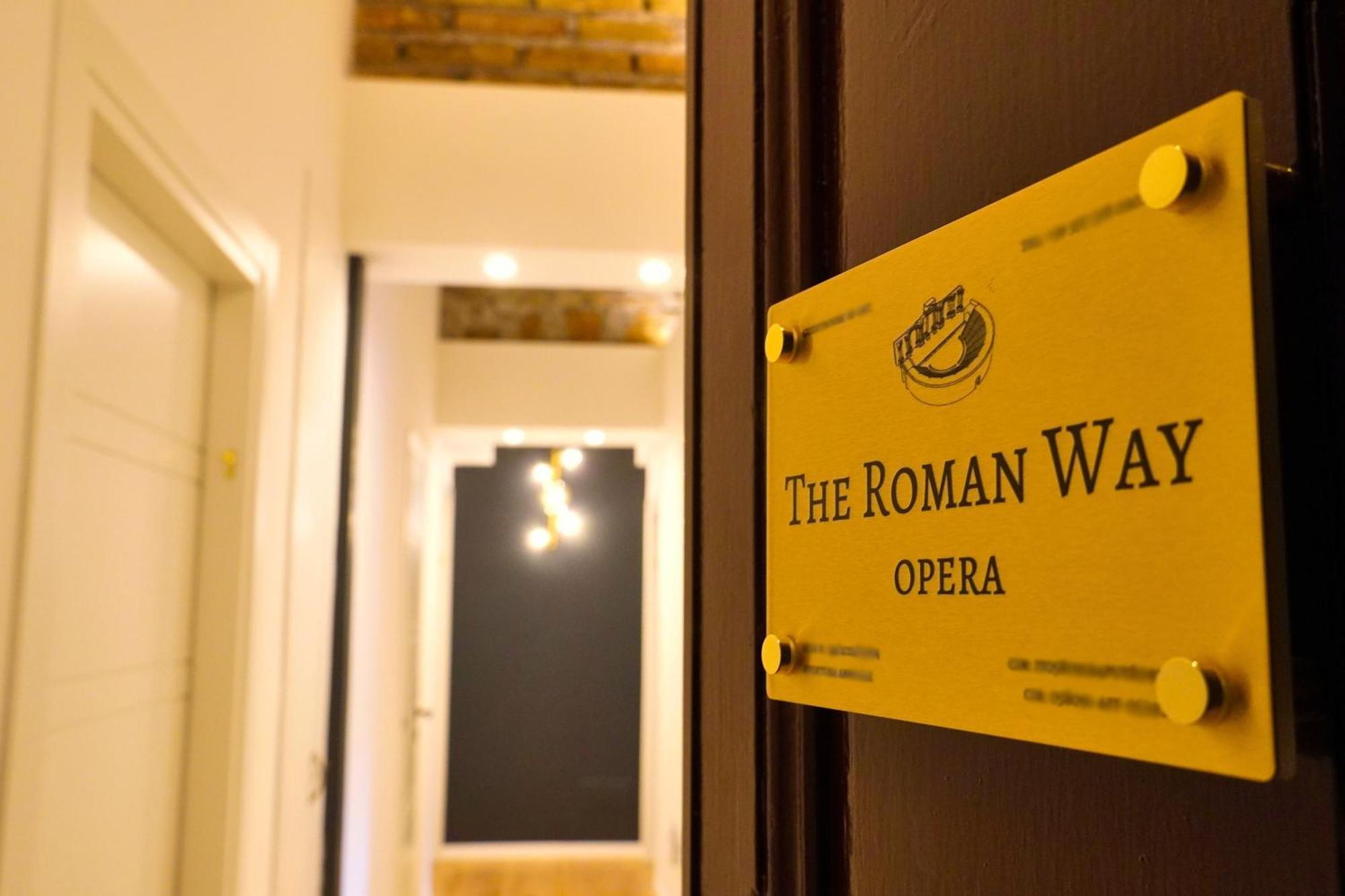 The Roman Way Opera Extérieur photo